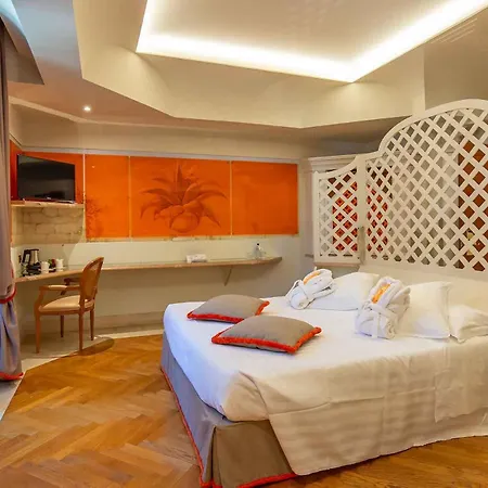 Isa Hotel